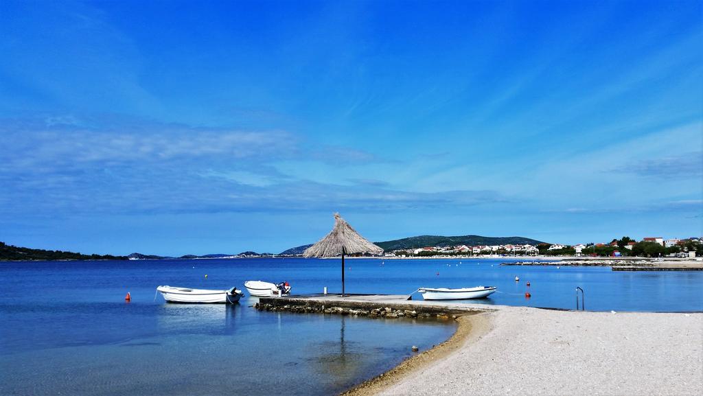 Apartments Little Castle Vodice Bagian luar foto