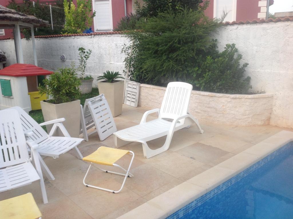 Apartments Little Castle Vodice Bagian luar foto