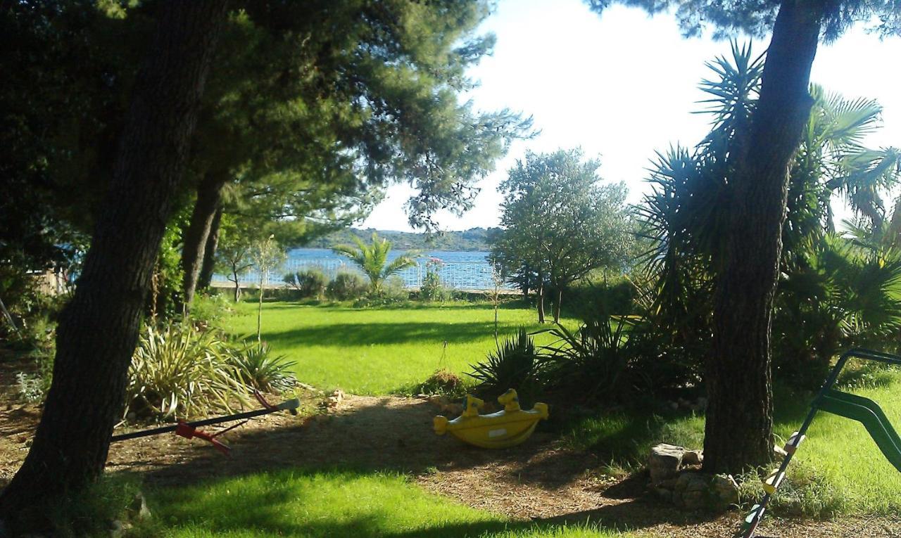 Apartments Little Castle Vodice Bagian luar foto